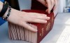 Дума приняла закон, в котором уточнили причины изъятия загранпаспортов