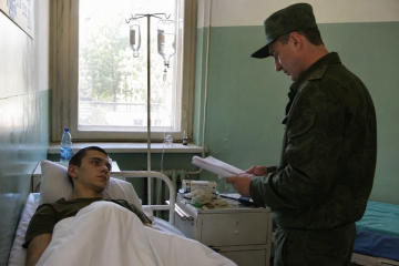 Проблемы с медицинским обслуживанием военнослужащего: как вмешательство Комитета солдатских матерей помогло обеспечить необходимое лечение